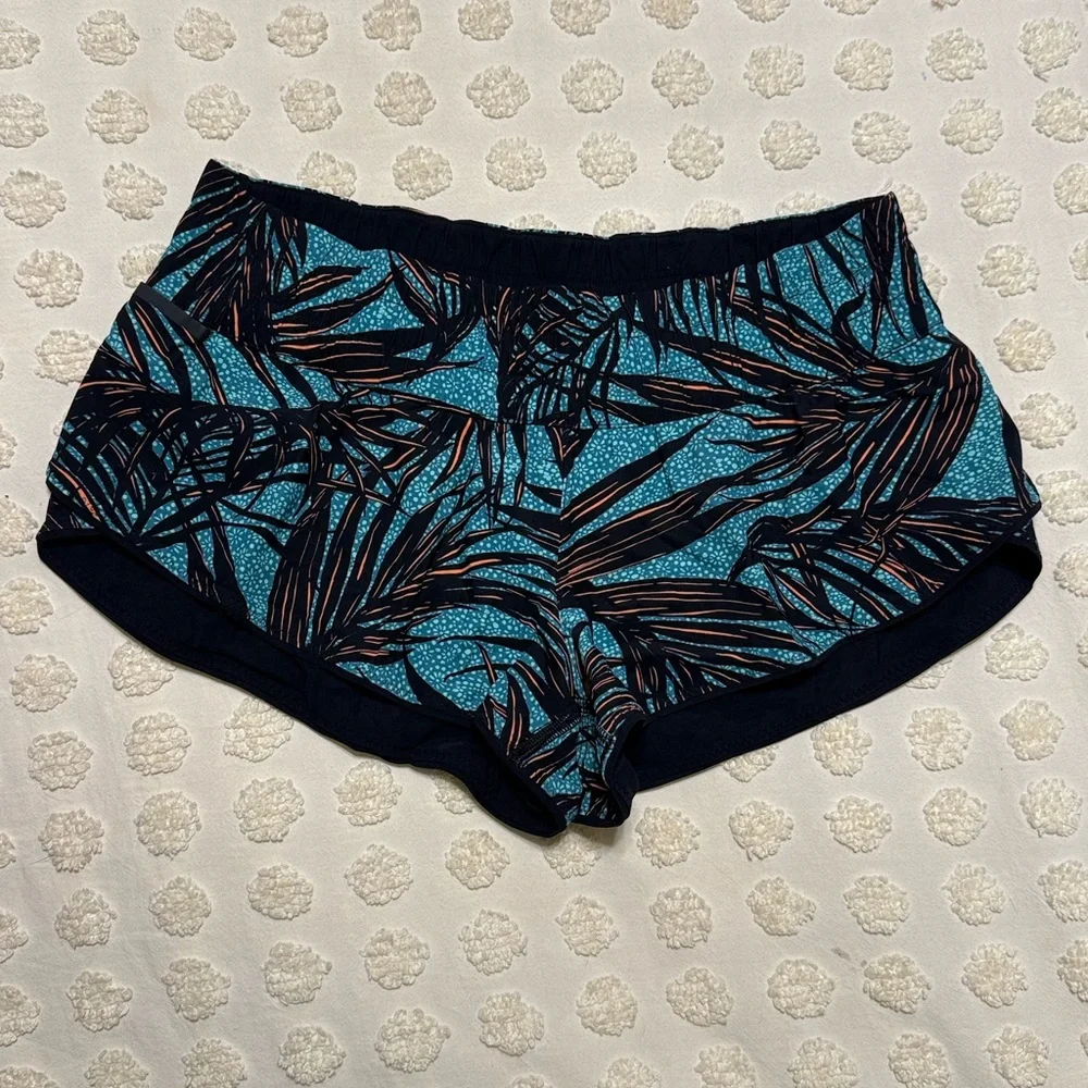 Lululemon Surf Short III Palms - Reversible - Picture 1 of 10